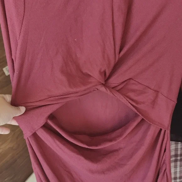 Maternity Raspberry Long Sleeve Dress - Picture 4 of 8